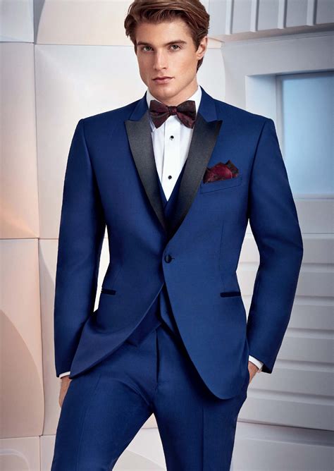 Designer Tuxedos & Formal Wear for Men 